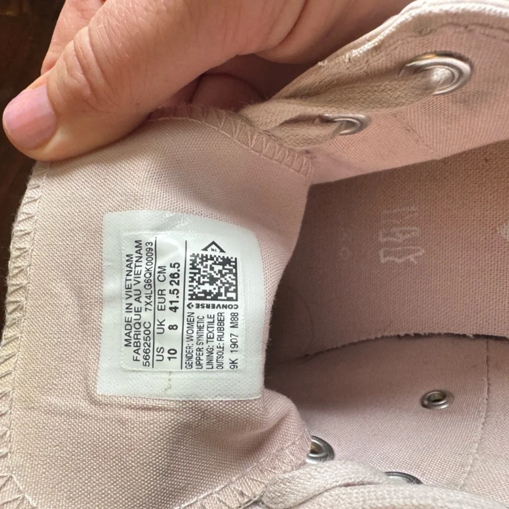 🌈 FOR SALE: Pastel Rainbow Platform Converse 🌈 - Picture 3 of 5